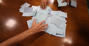 Élections législatives 2024 : qu’est-ce qu’une triangulaire ?