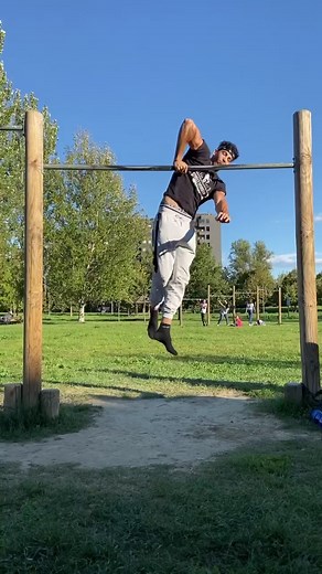 Mastering the One Arm Muscle Up: Techniques and Tips