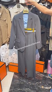 7.8K views · 191 reactions | Les commandes sur WhatsApp  06.55.09.55.86懶Nouvelle collection懶Ensemble de costume classique à deux pièces Taille S.M.L ✅ Qualité Crop top dispo ✅Pack Hermès & ceinture good dispo coffret boite La livraison dispo 58 wilayas Paiement par ccp L'adresse : la rue de 08 mai 1945 en face poste de ville . Bienvenue Chez Nous | محل اسطنبول سدراتة | Facebook