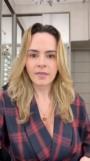 Jornalista, anos em Direito, pós graduação em Gestão de Negócios e pós em Finanças. Ana Paula estará hoje, 29/04 às 22H30 no Saia Justa/GNT. #AnaPaulaCampeã