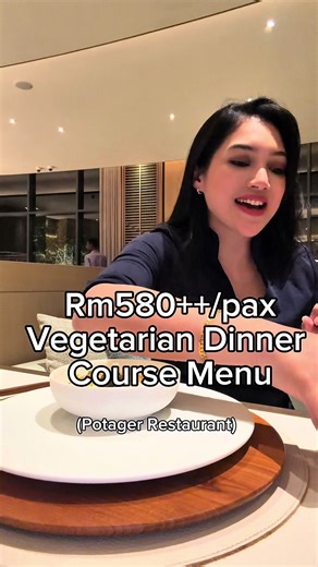 Dah lama tak makan vegetarian meal. The best vegetarian meals are always french cuisine. Thank you sis in law belanja ❤️. Enjoyyyy #fyp #frenchcuisine #frenchfinedining #mukbang
