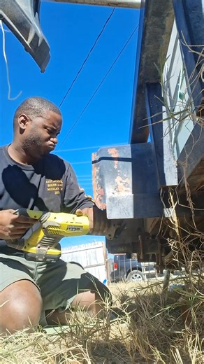11 reactions | Working on this trailer. I cut the U bolts just to take the entire axle off. | LD Davis | Facebook