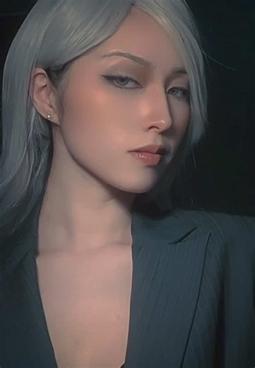 Mirage Cosplay from The Incredibles