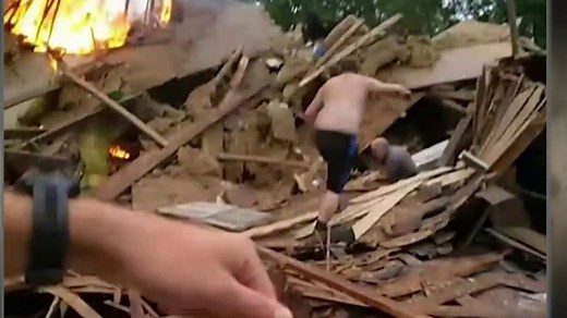 Video shows frantic rescue after Indiana house explosion