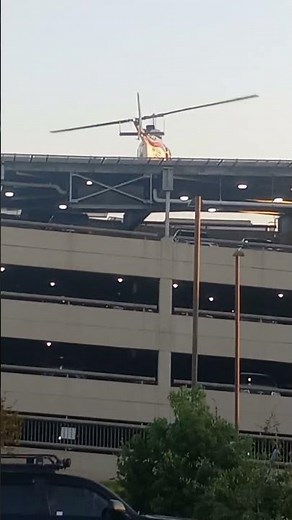 "Life Flight" Helicopter Landing On Top Of Hospital