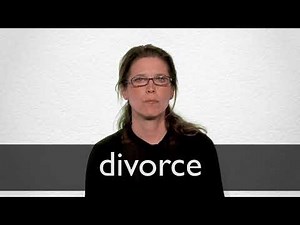 How to pronounce DIVORCE in British English