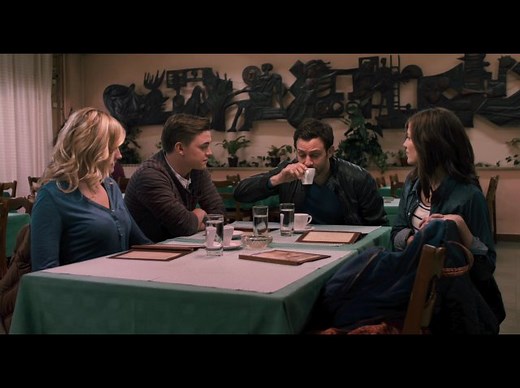 Chernobyl Diaries (2012)