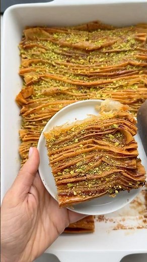 Viral Crinkle Cake | FeelGoodFoodie