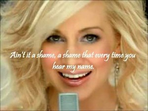 Kelly Pickler- best days of your life (w/ lyrics)