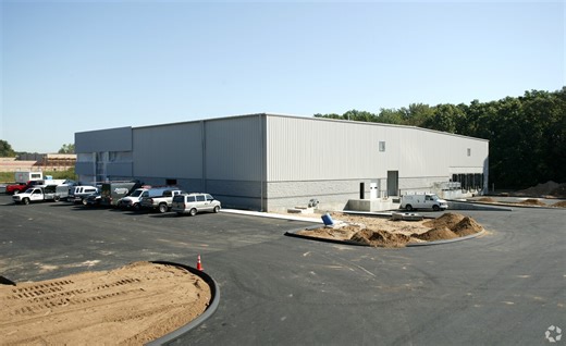 450 Woodland Ave, Bloomfield, CT 06002 - Foodshare, Inc. New Distribution Facility | LoopNet