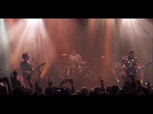 Muse - Eternally Missed (Half Step Down Version) - Lyrics in the description