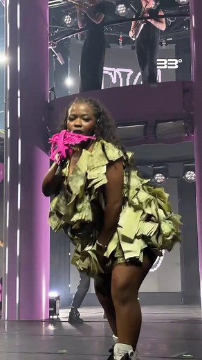 Theodora & Miss Kitoko: Concert Zenith La Villette