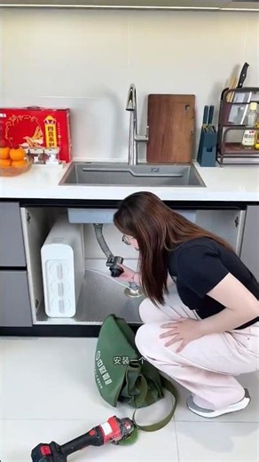 Stop Kitchen Drain Odor with This Easy Hack 🛠️ #short #viral #lifehack #trending