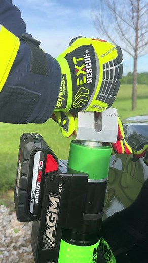 In critical rescues where people are trapped under vehicles, the Mighty Strut is a vital tool that helps firefighters save lives in those precious seconds. #firefighter #firefightertiktok #wreck