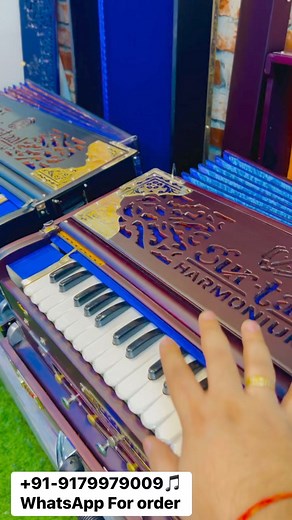 Comparing Palitana, Paris, and German Reed Harmoniums | Sur Taal’s Master Craftsmanship Explore the distinct sounds and exceptional craftsmanship of three unique harmoniums: Palitana Reed, Antique Paris Reed, and Antique German Reed. In this video, we compare the tonal qualities and artistic designs of these fine instruments, all crafted by Sur Taal. Whether you prefer the vibrant sound of Palitana, the classic resonance of Paris, or the rich depth of German reeds, this guide will help you choos