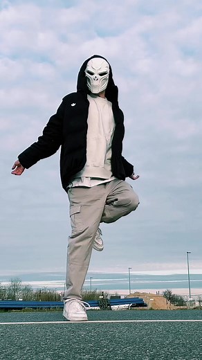 Dancing in the Moonlight Challenge - Masked Dancers Tutorial