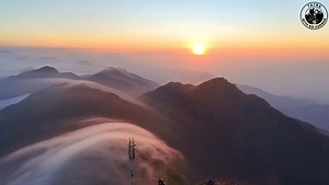 Wow!❤️ Amazing View Of Devchuli Hill, Nawalparasi East. Video by: #Yatra_With_Bir_Kunwar https://www.facebook.com/share/1D2QNuLqMR/ https://www.tiktok.com/@yatrawithbirkunwar?_r=1&_t=ZS-91HgduS95Vv https://youtube.com/@yatrawithbir?si=Rs0XHDEFAVllpT2S | Bulingtar-4, Arkhala, Nawalpur