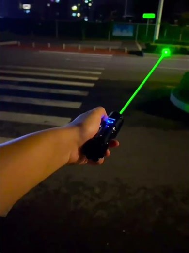 SG870 500mw 525nm Green Lasers.#tech #lasers #laserpointer #laserpen #science
