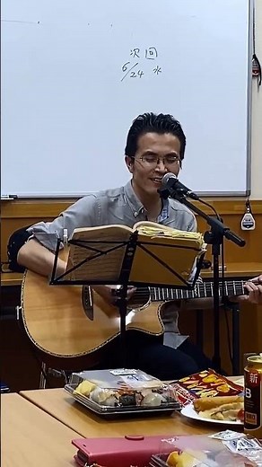 五月のバラ 塚田三喜夫さん 弾き語りカヴァー １番のみ途中から D 2026.5 自治会館にて