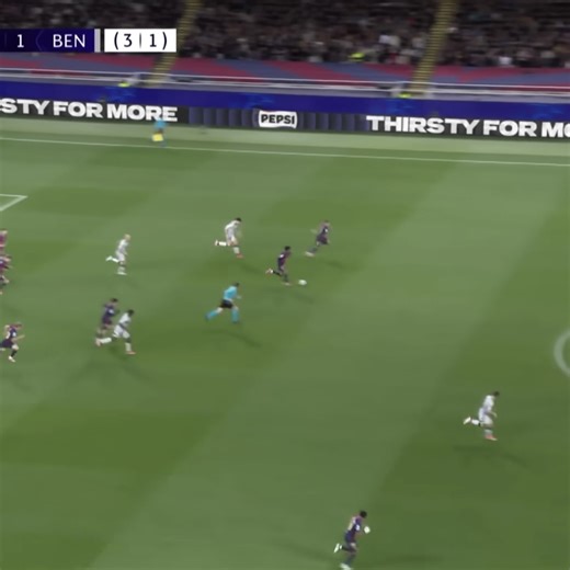 Guys thanks soo much for 1000 followers I love you❤️ || #passion #Fyp #barcelonafc🔵🔴 #11 #raphinha🇧🇷