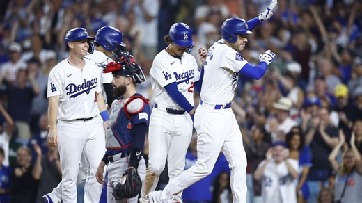Freddie Freeman's go-ahead grand slam (15)