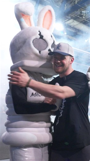 Skull Bunny sends it 🔥