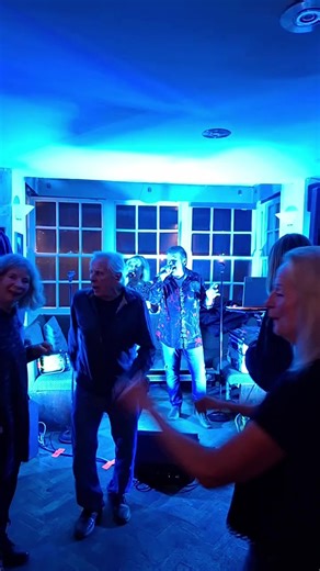 Butchers Arms North Kelsey on Reels