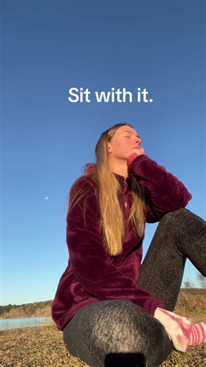 Happy new year🌱 Continue to face the hard stuff within yourself. At some point it will get better #keepgoing #givingupisnotanoption #embracechange #inprocess #lettinggo