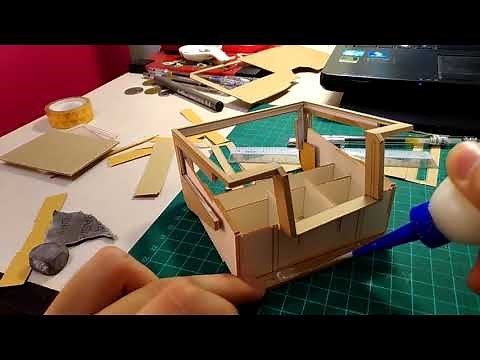 How to make a Simple Static Wall E Model from Cardboard 03