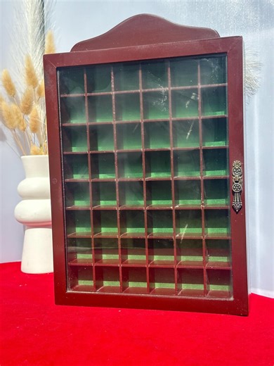 Vintage Mahogany Finish Thimble Display Case - 48 Compartment Shadow Box With Glass Door and Green Felt Lining - Etsy UK