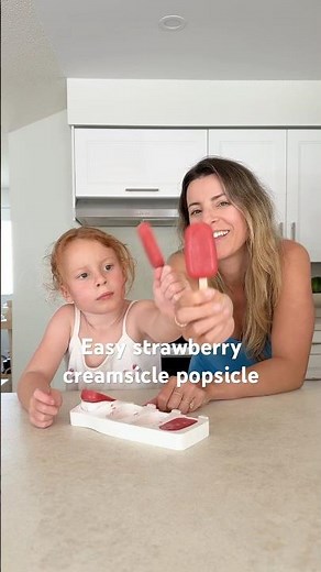 Easy Strawberry Popsicles—From Farm to Freezer!🍓🍦