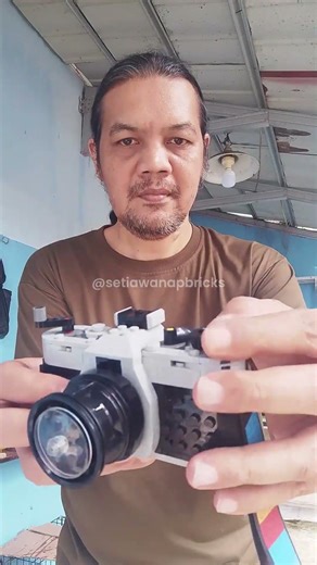 LEGO Retro Camera 3-in-1: The Build Is So Cool! 📸