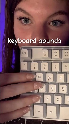 ASMR keyboard sounds 😴 super clicky!