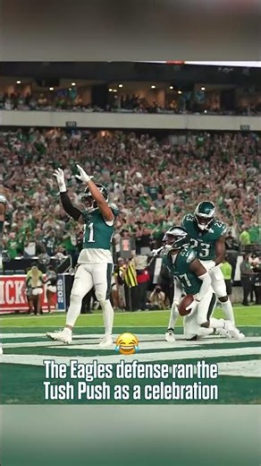 The fact that this was the first Tush Push of the season 😂 #shorts