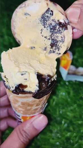 🤤The Most Satisfying Choco Vanilla Ice Cream ASMR #icecream #shortvideo #viral #trending #tasty