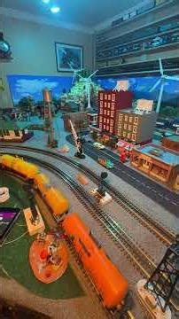 MTH Conrail pulling a 45 car freight train