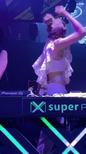 The music chose you #clubbing #nightlife #dancefloor