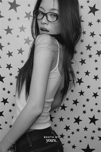 Experience Pretty Moments at Yours Photo Booth