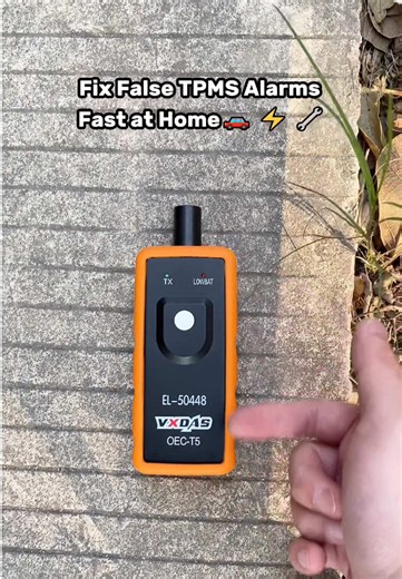 Start the New Year with No warning lights on your dash!✨This tool works on almost all GM vehicles.Just pop in a 9V battery and you’re good to go.🔋#chevy #tpm #tpmsprogramming #tpmssensor #car