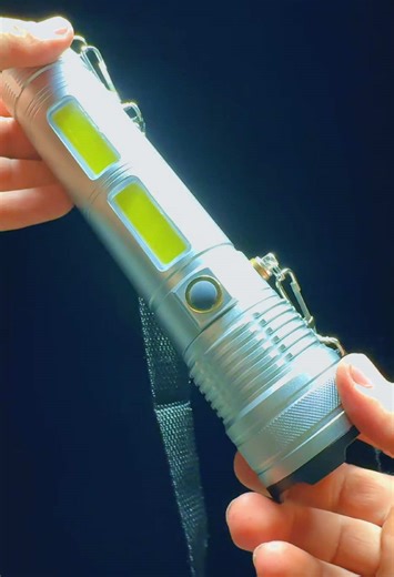 #tiktokfinds #flashlight #lighting #freeshipping #flashsale