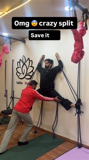 Ravi Sharma • Yoga Teacher on Instagram: "Crazy split, but done with a beautiful and safe technique. This is not about force, it’s about method and control. #CrazySplit #AdvancedFlexibility #SplitPractice #YogaTechnique #FlexibilityTraining #YogaWithSupport #AdvancedYoga #MobilityWork"