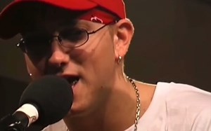 Eminem和D12在2001年的freestyle