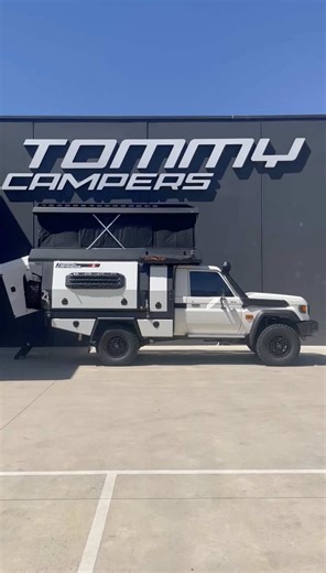 Tommy Campers S6X walk-around 🔥 #slideoncamper #camperconversion #79series