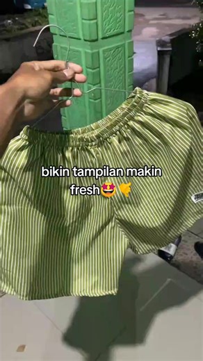 Stylish Stiped Shorts for a Fresh Summer Look