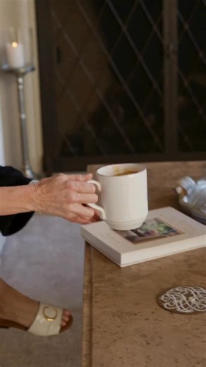 30% off our Cozy Collection starts today through Sunday, just in time for the holidays. These are the easy, cozy pieces you’ll wear all season. Soft, simple, and elegant… perfect for a cozy day at home, running errands, or after your turkey dinner. They make such lovely gifts this time of year or a perfect little treat for yourself! #arteitalica #crownlinendesigns #cozycollection #holidaystyle #winterwardrobe #elevatedcomfort #seasonofhosting #timelessstyle #everydayelegance #madeinukraine #holi