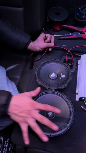 Comparing Speakers: Which One Sounds Best?