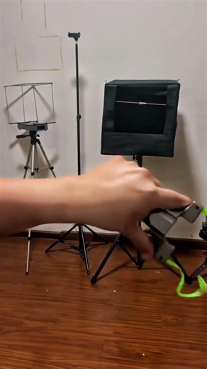 Small band, light draw, smoother control. #target #accuracy #slingshot