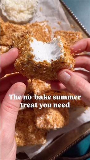 Toasted Coconut Marshmallows #marshmallow #marshmallowrecipe #coconutrecipes