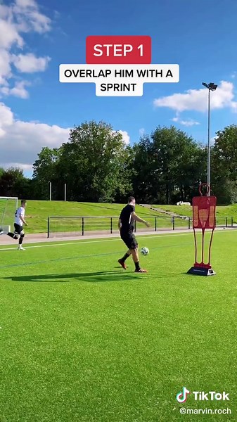 How to Become a Better Left Back in Soccer