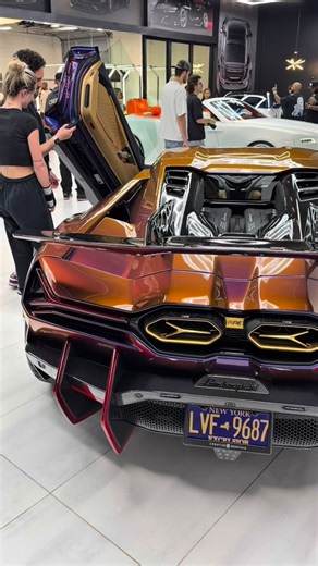 “Paulner” on Instagram: "not a single stock car at @creativebespoke • • • #carsofinstagram #carswithoutlimits #carspotter #lamborghini #lamborghinirevuelto #lamborghiniaventador #widebodylamborghini"